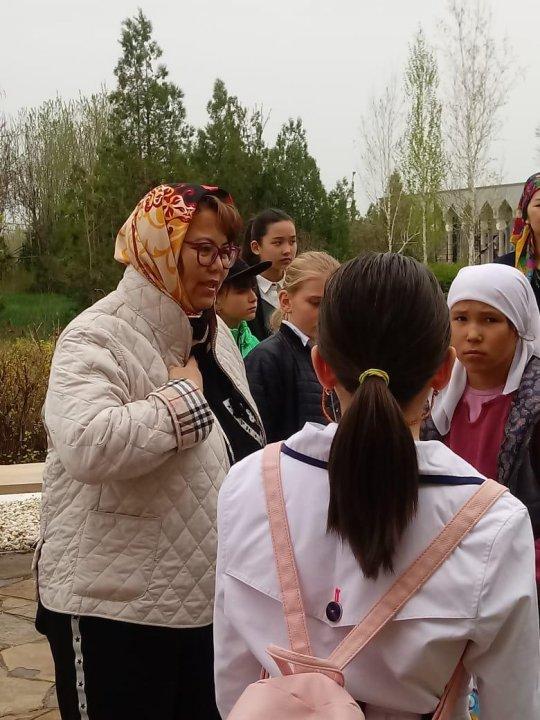 "Өлкетану" бойынша "Бабаджа хатун" кесенесіне саяхат 