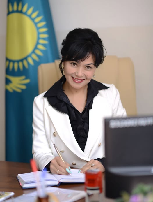 «Ана тіліне» шыққан президентіміздің Қ.М.Тоқаевтың сұхбатын толық оқып шықтым.Ең өзекті деген бірталай мәселені ашық талқыланылды. Өткен жылға қорытынды жасалып, жаңа жылдың бағыт-бағдары айқындалады.